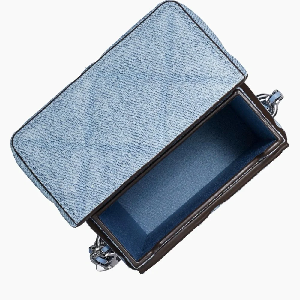 NWT Tory Burch
Fleming Quilted Suede Phone Crossbody Bag - Picture 6 of 8